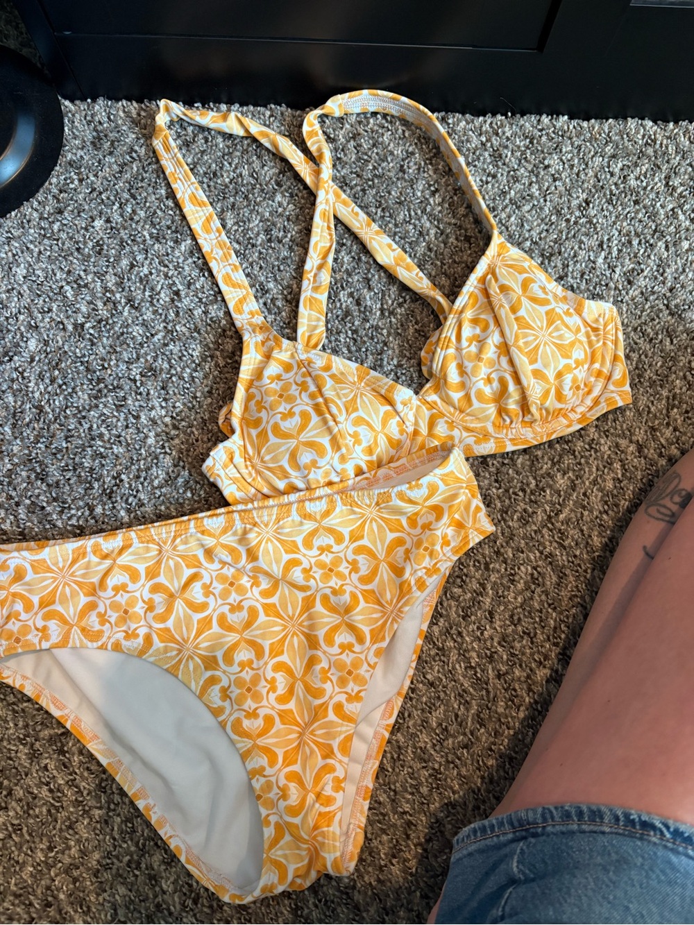 Swim suit